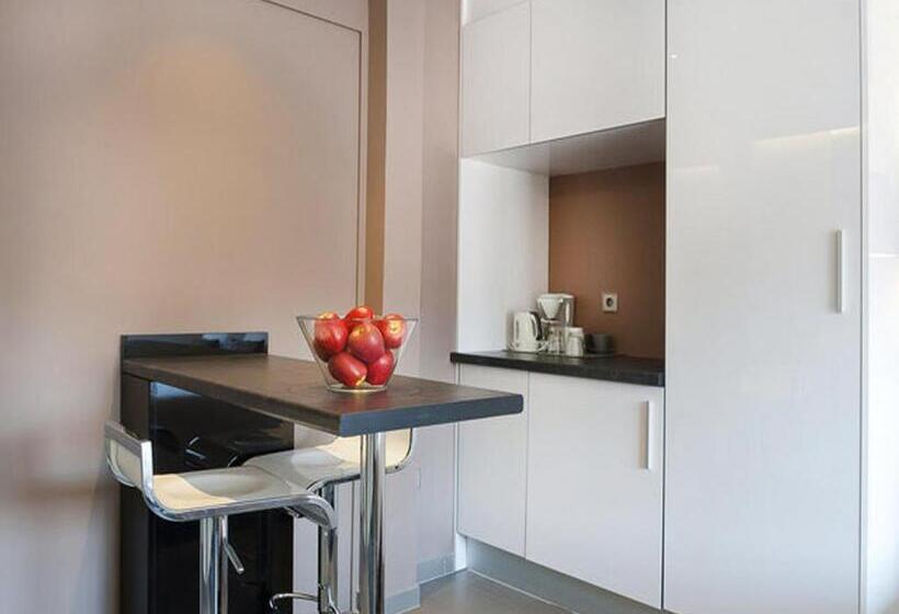 اتاق لوکس, Barcelona Fifteen Central Apart