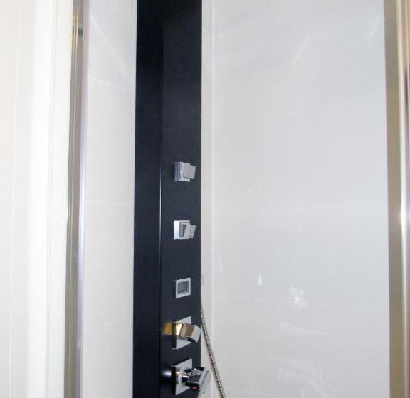 اتاق لوکس, Barcelona Fifteen Central Apart