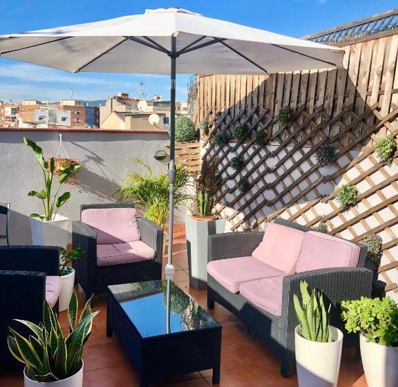 اتاق لوکس, Barcelona Fifteen Central Apart