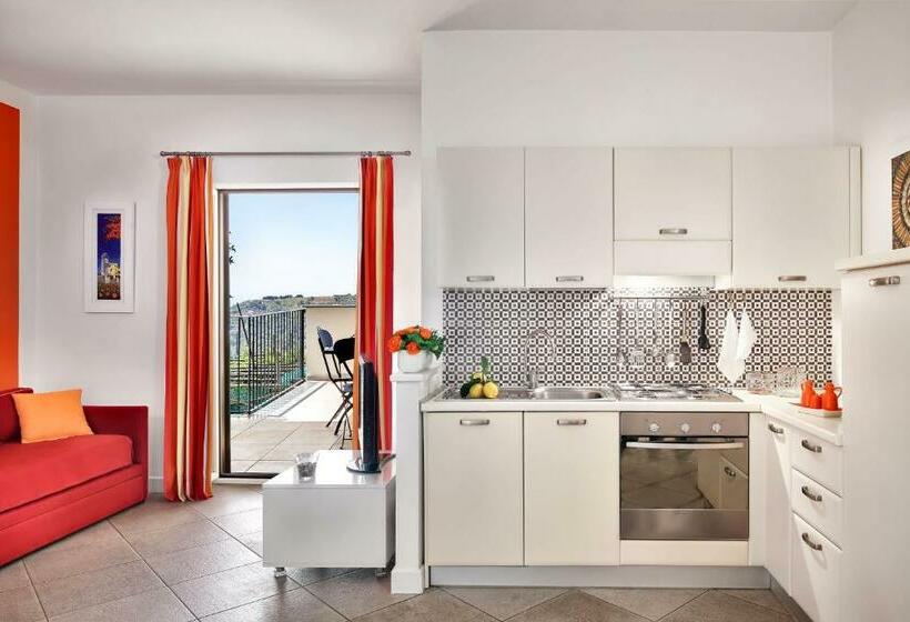 דירת 2 חדרים נוף לים, Le Capannelle