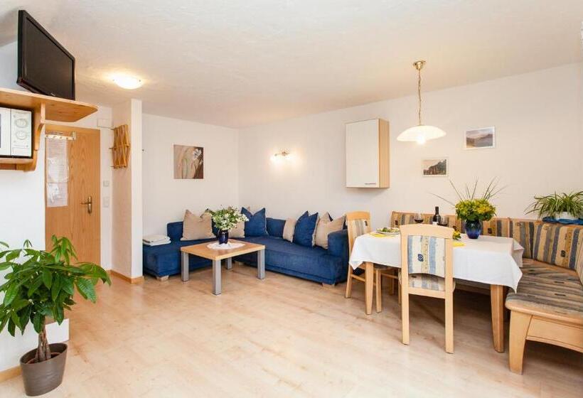 شقة غرفتين, Merlhof