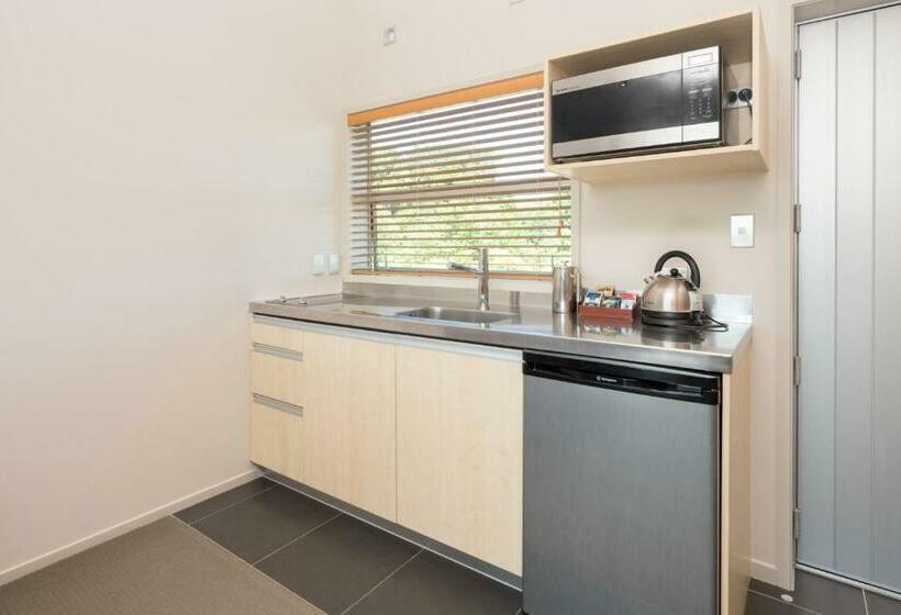 Студия Классика, One Burgess Hill