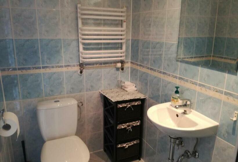 اتاق استاندارد, Guesthouse Storulaugar