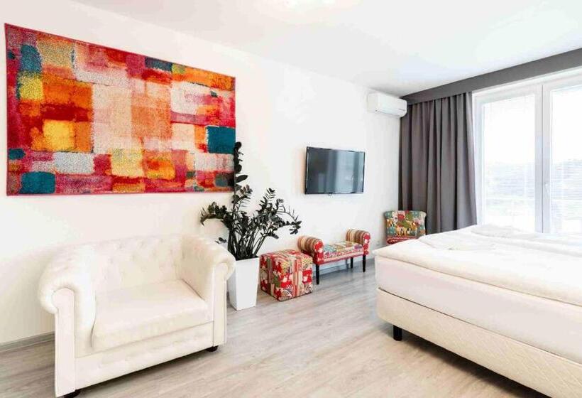 اتاق سوپریور, Penzion Uno