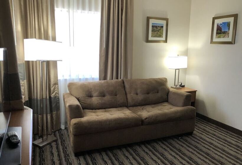 スイート, Navajoland Inn