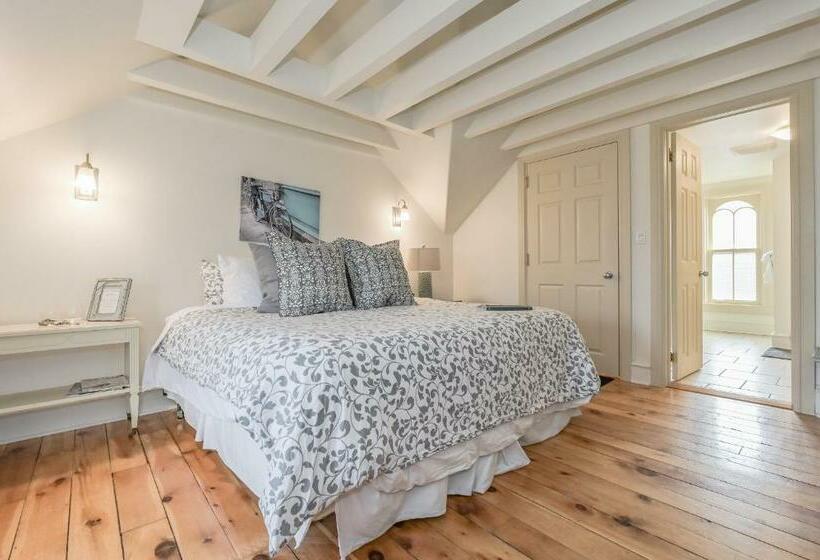 Standard Værelse King Size Seng, St Andrew Suites