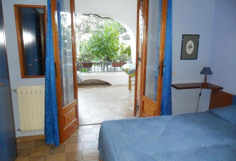 Студио Стандарт Вид на Сад, Costa Residence Vacanze