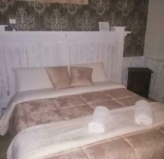 スタンダードルーム, Eneahouse