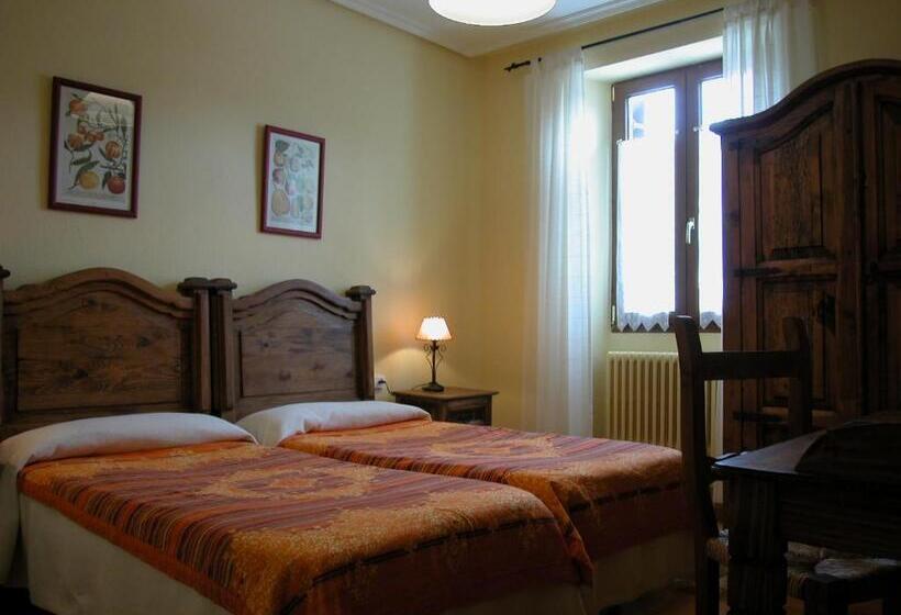 Номер Стандарт, Hostal Casa Sario