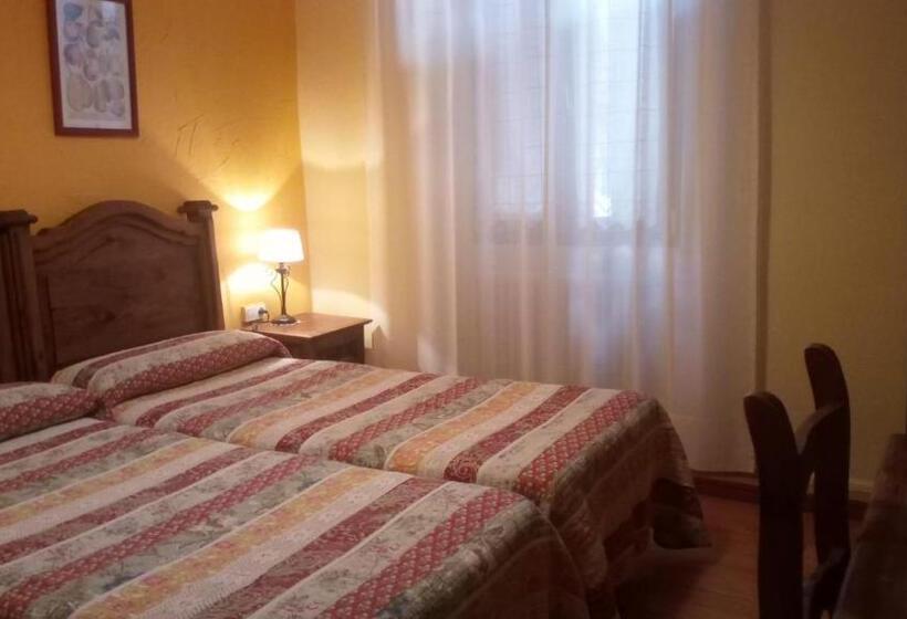 스탠다드 룸, Hostal Casa Sario
