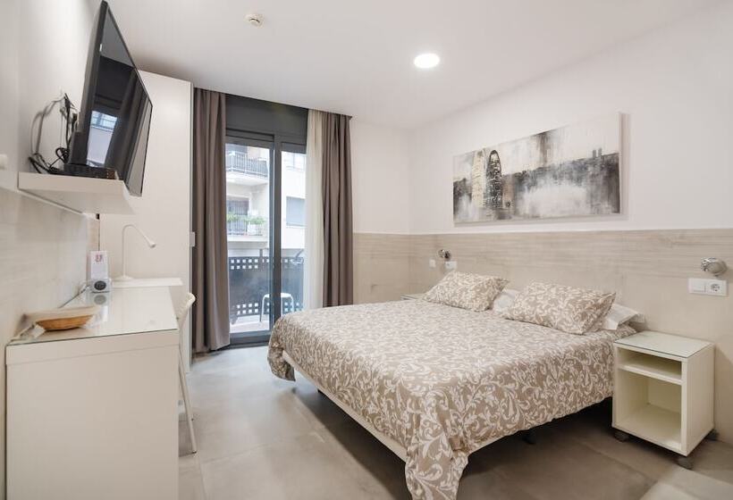 اتاق استاندارد با بالکن, Hostal House