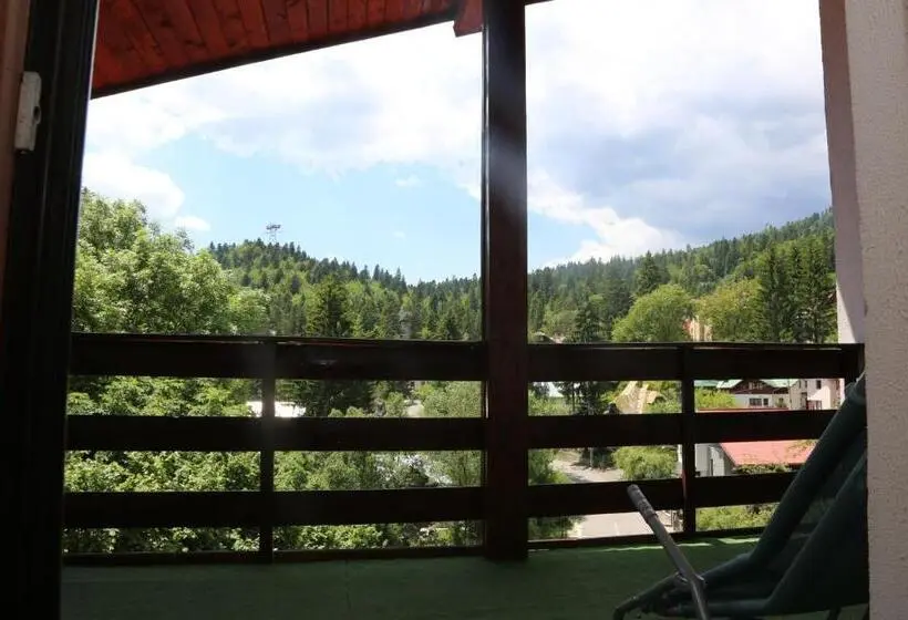 اتاق استاندارد با بالکن, New Aosta Garden