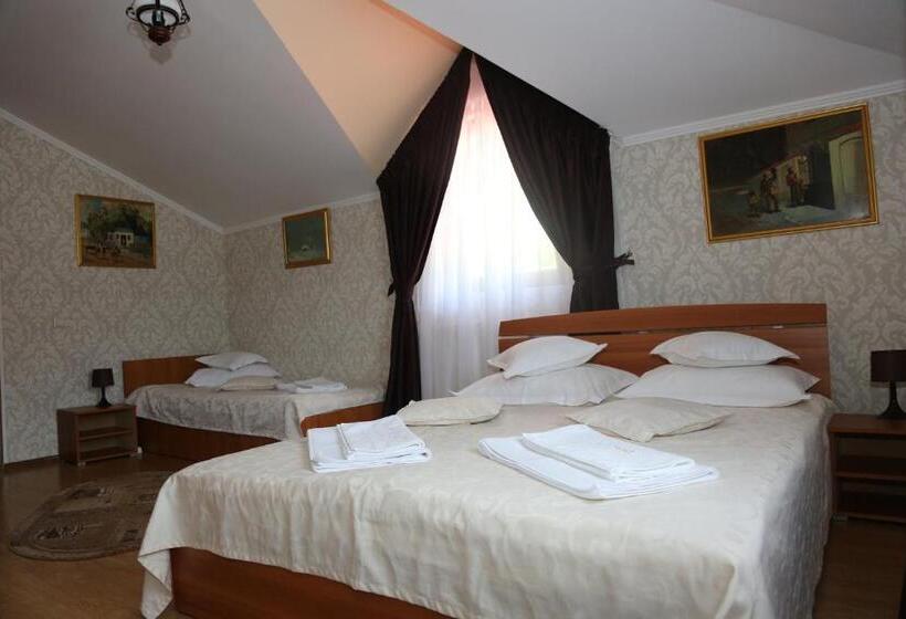 スタンダードトリプルルーム, New Aosta Garden