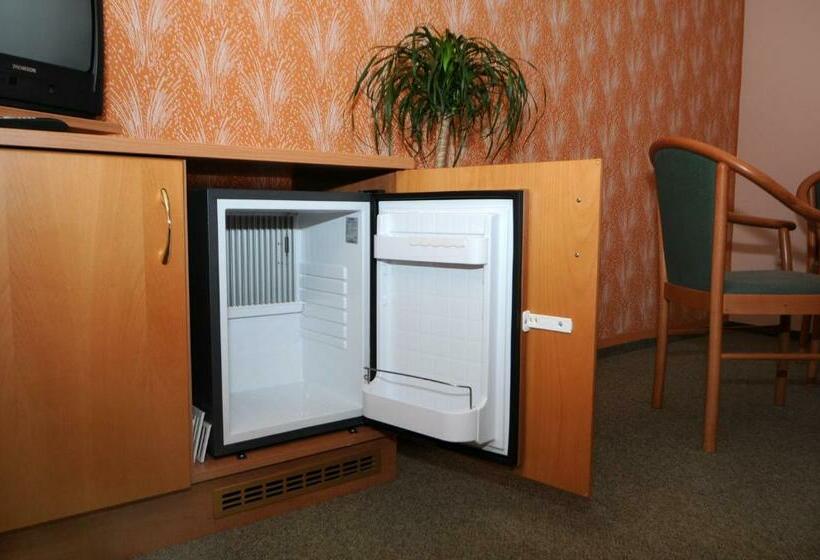 غرفة قياسية, Bílý Jednorožec