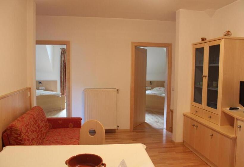 带2个卧室的公寓, Villa Grünewald