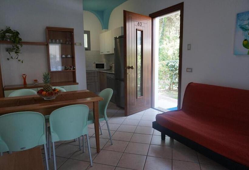 Люкс 2 Спальни, Villaggio Mare Blu