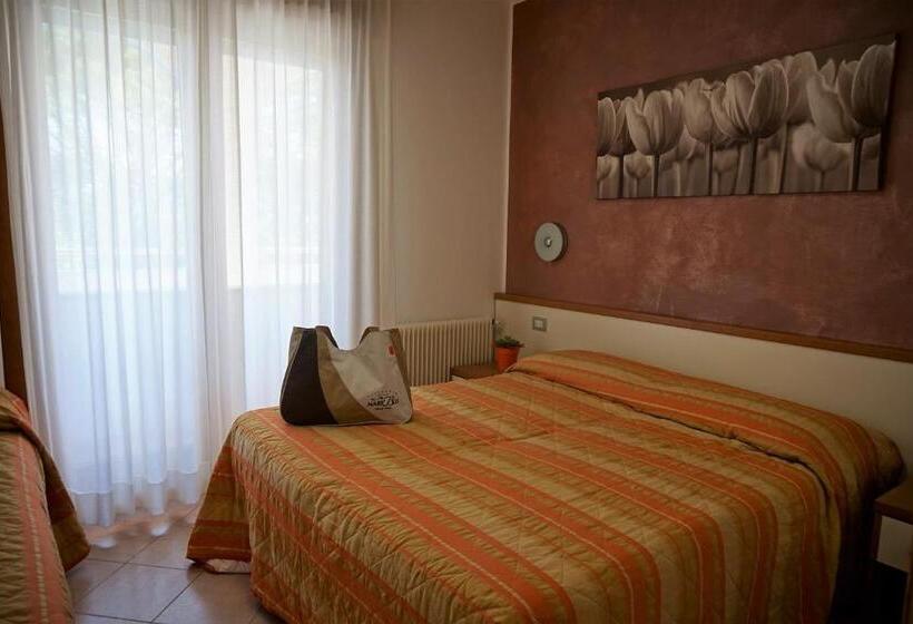 Апартаменты 1 Спальня с Балконом, Villaggio Mare Blu