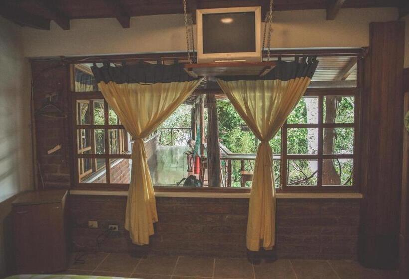 4인용 수피리어 룸, Hostal Las Palmas