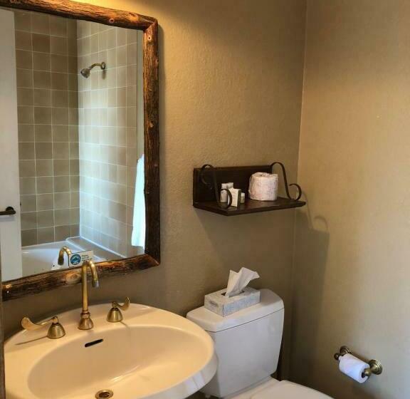 Номер Стандартный Кровать Куин, Mountain Home Inn