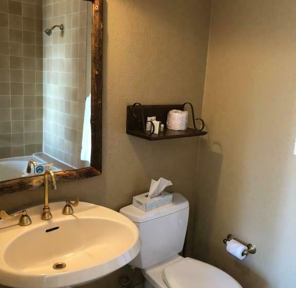 Номер Стандартный Кровать Куин, Mountain Home Inn