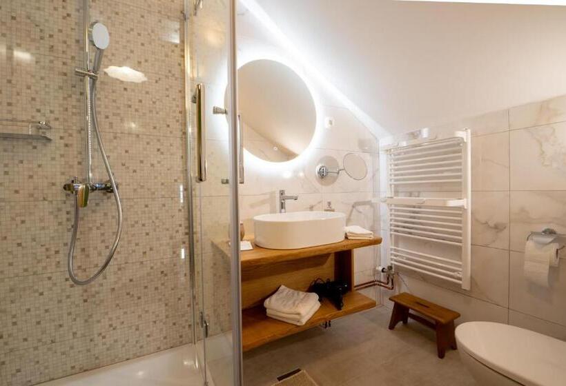 آپارتمان 1 خوابه با چشم‌انداز, Eco Tourist Farm Ravnjak