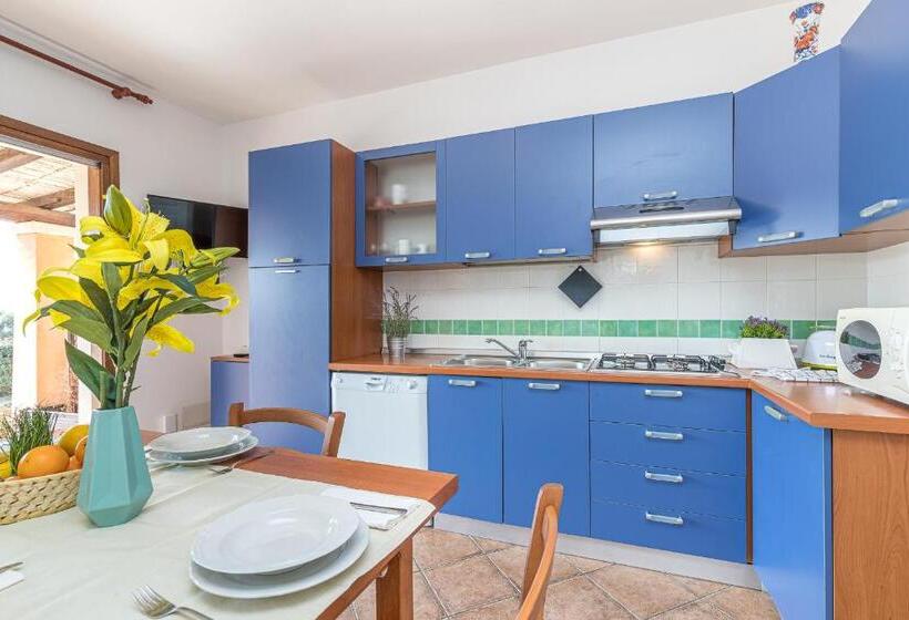 带1个卧室带泳池的公寓, Le Dimore Di Nettuno   Happy Rentals