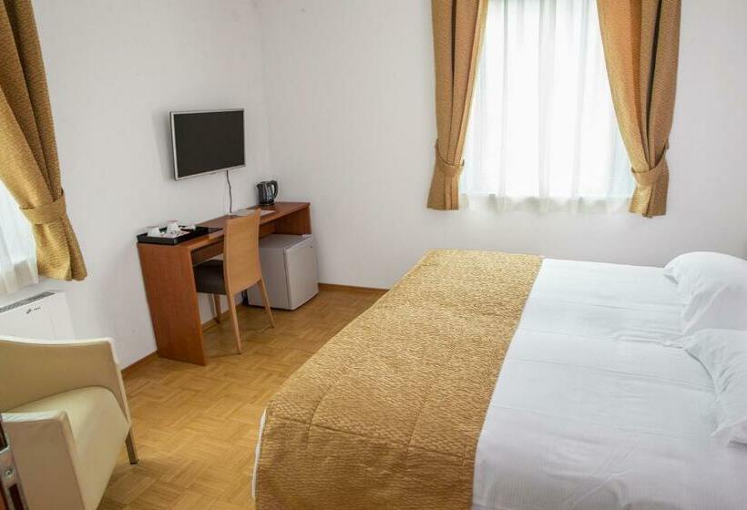 اتاق استاندارد, Guest Accommodation Primula