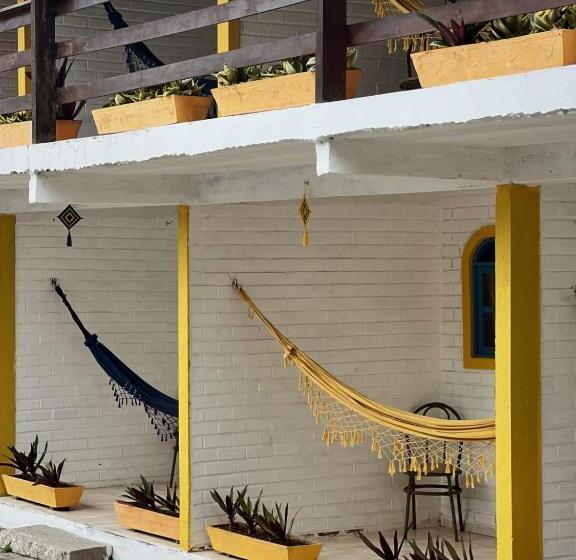 חדר דלוקס נוף לגינה, Pouzada Bom Clima   Servimos Cestas De Café Da Manhã   Melhor Custo Benefício Em Gravatá