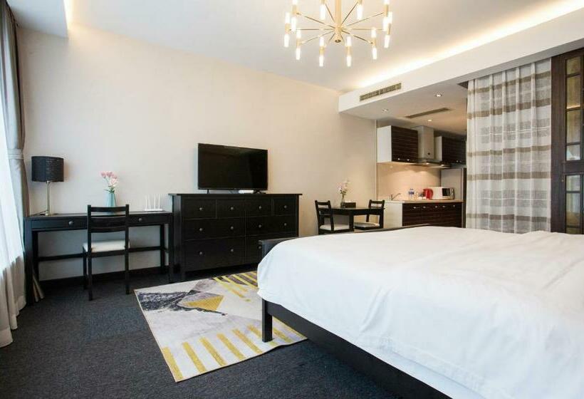 Номер Deluxe, The Palace Service Apartment Beijing
