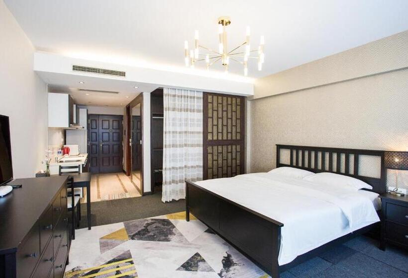 Номер Deluxe, The Palace Service Apartment Beijing