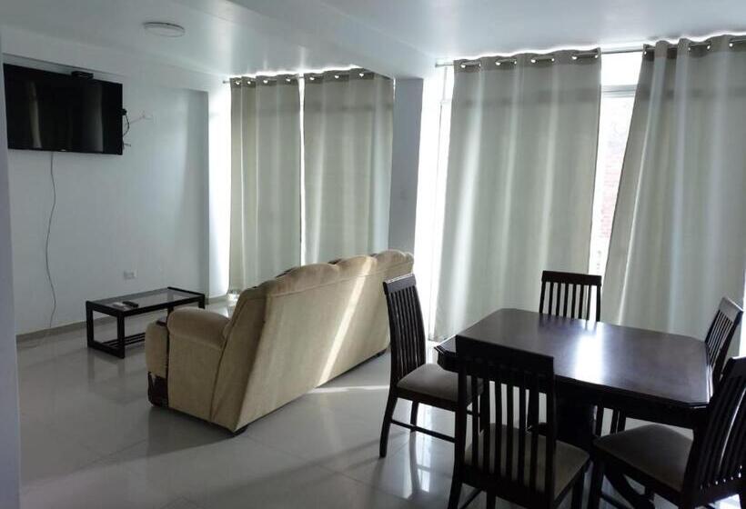 آپارتمان 1 خوابه با بالکن, Y Restaurante Roma