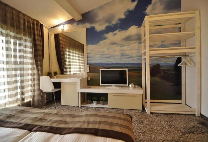 Люкс Дюплекс, Aparthotel Seasons Glavatarski Han