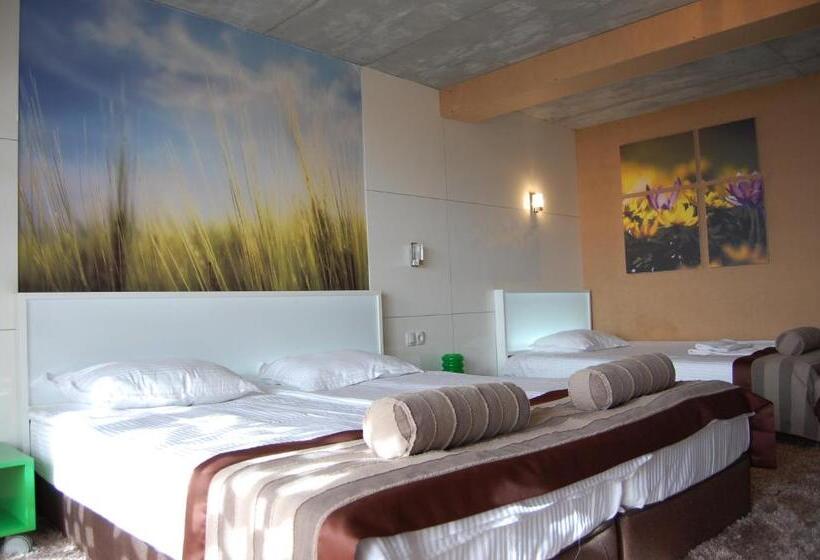 סוויטה משפחתית, Aparthotel Seasons Glavatarski Han