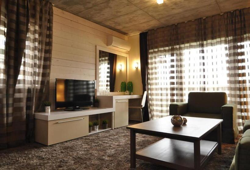 Люкс Дюплекс, Aparthotel Seasons Glavatarski Han
