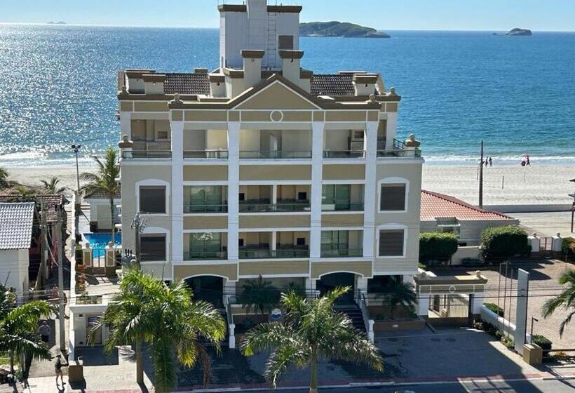 דירת חדר בקומת קרקע, Golfinhos Apart