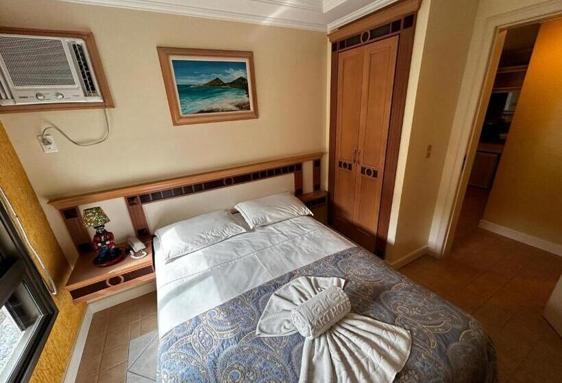 דירת חדר בקומת קרקע, Golfinhos Apart