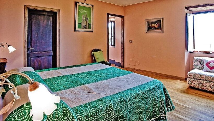 3ベッドルームアパートメント, Terra Di Michelangelo