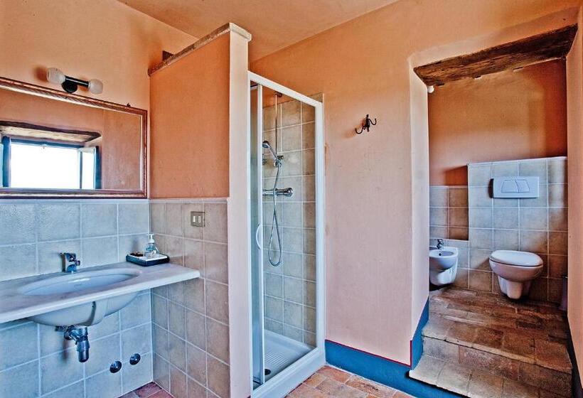 3ベッドルームアパートメント, Terra Di Michelangelo