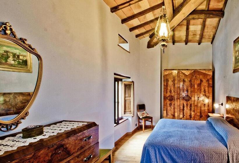 شقة 3 غرف, Terra Di Michelangelo