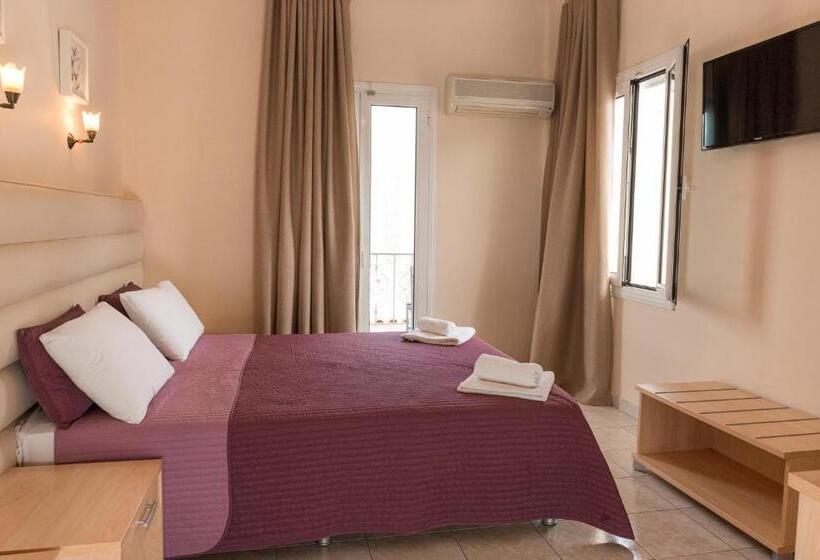 اتاق لوکس چهار تخته, Theano