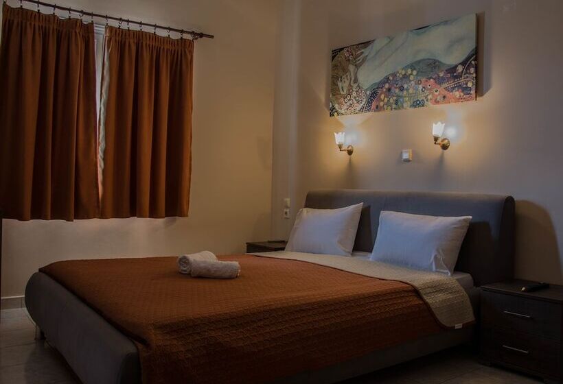 اتاق لوکس چهار تخته, Theano