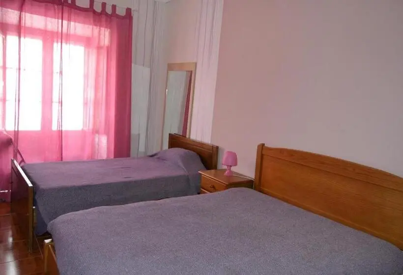 Standard Kolmen Hengen Huone Jaettu kylpyhuone, Aguarela Tavira