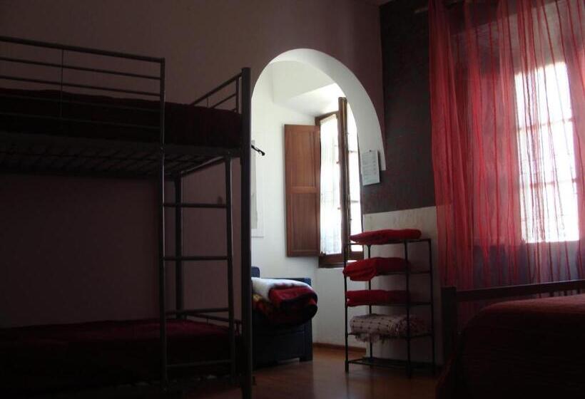 스탠다드 4인용 룸 공용 욕실, Aguarela Tavira