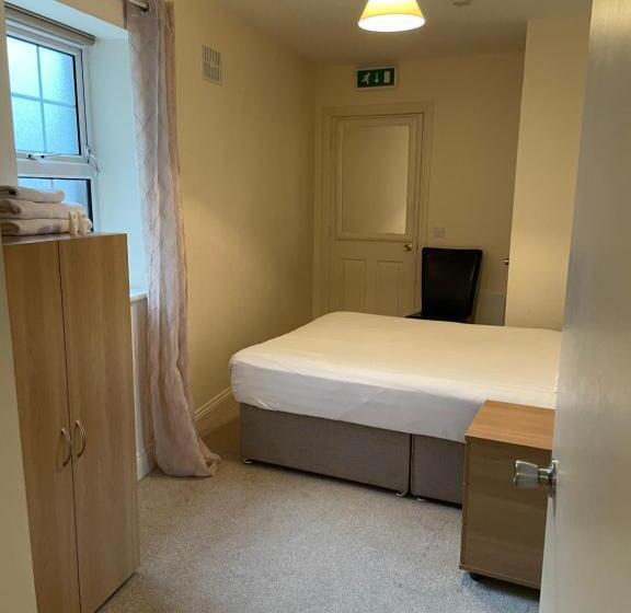 חדר סטודיו סטנדרד, An Stór Townhouse