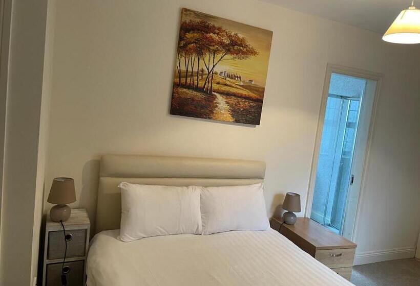 חדר סטודיו סטנדרד, An Stór Townhouse