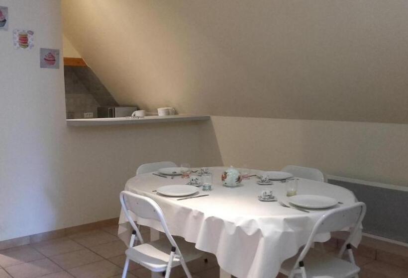 منزل غرفة نوم واحدة, Domaine De L'asenon