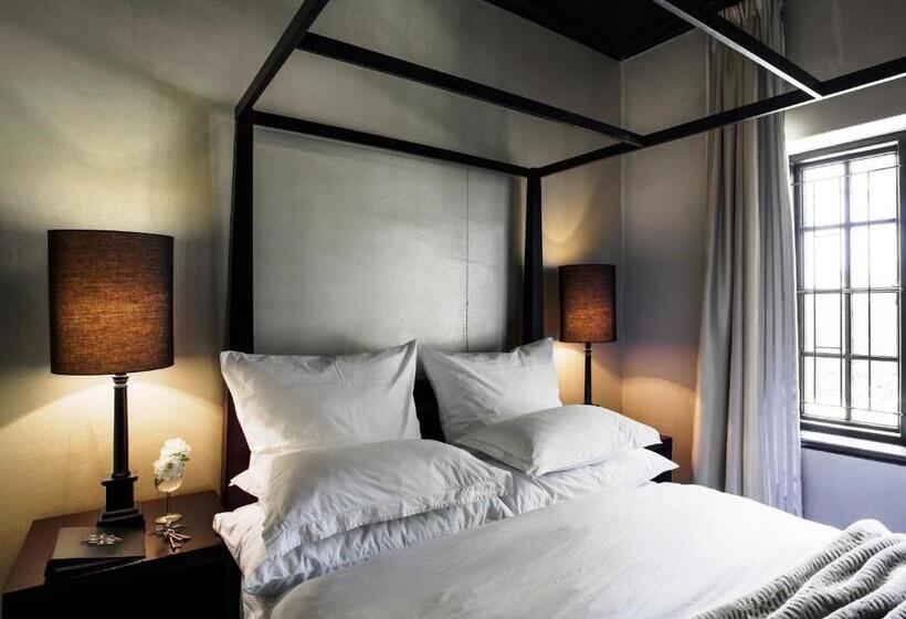 חדר סטנדרט, Firlane House