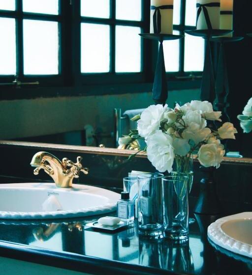 חדר דחוקס עם מיטת קינג, Firlane House