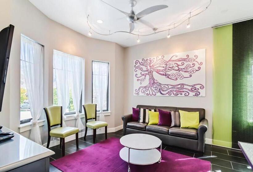 جناح, Aspenwood Manor South