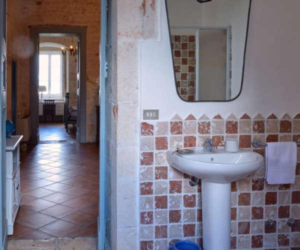 סוויטה עם טרסה, Agriturismo Antonelli Piangevino